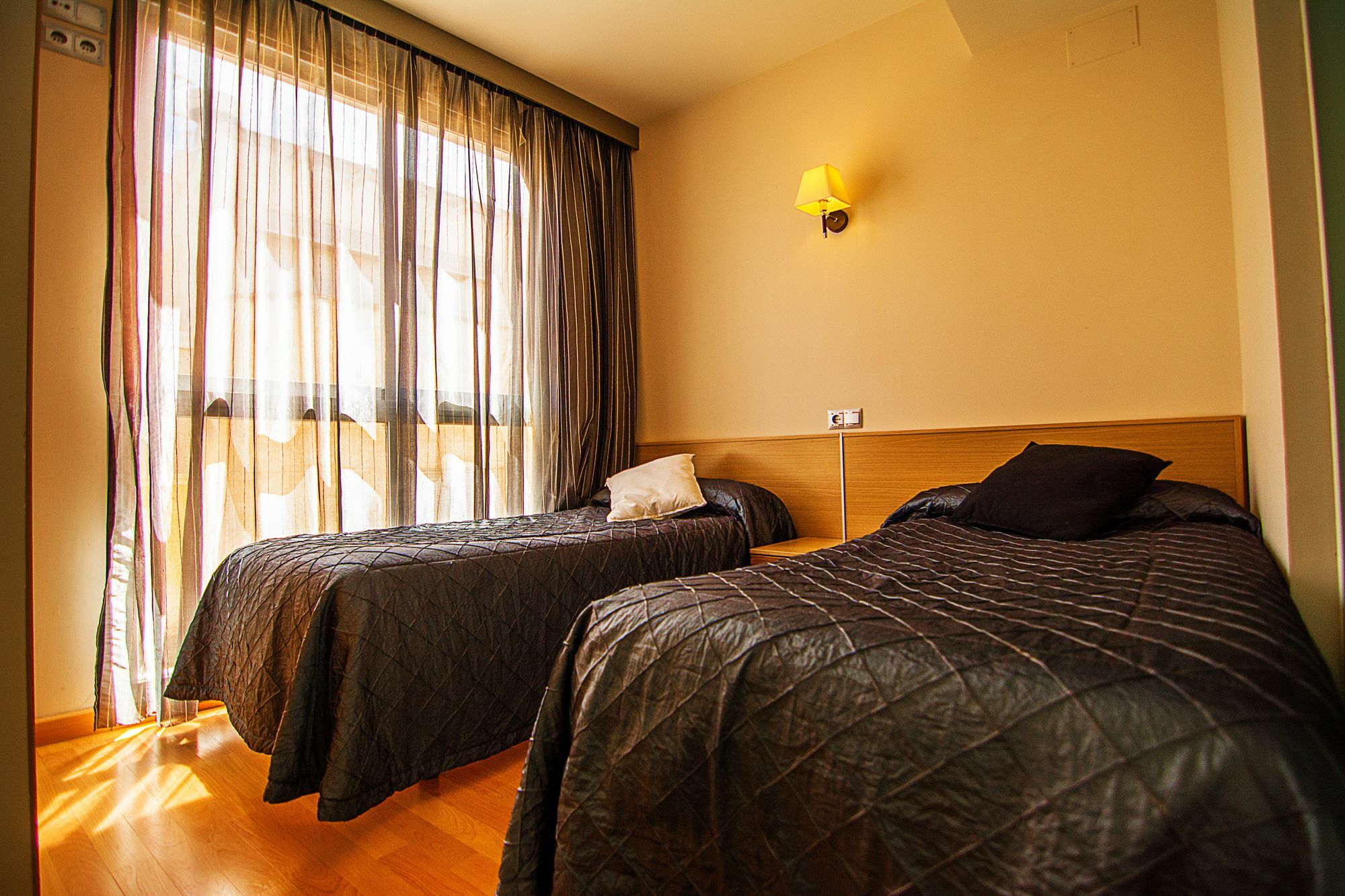 Dream Suites And Apartments Almeria Centro Exterior foto