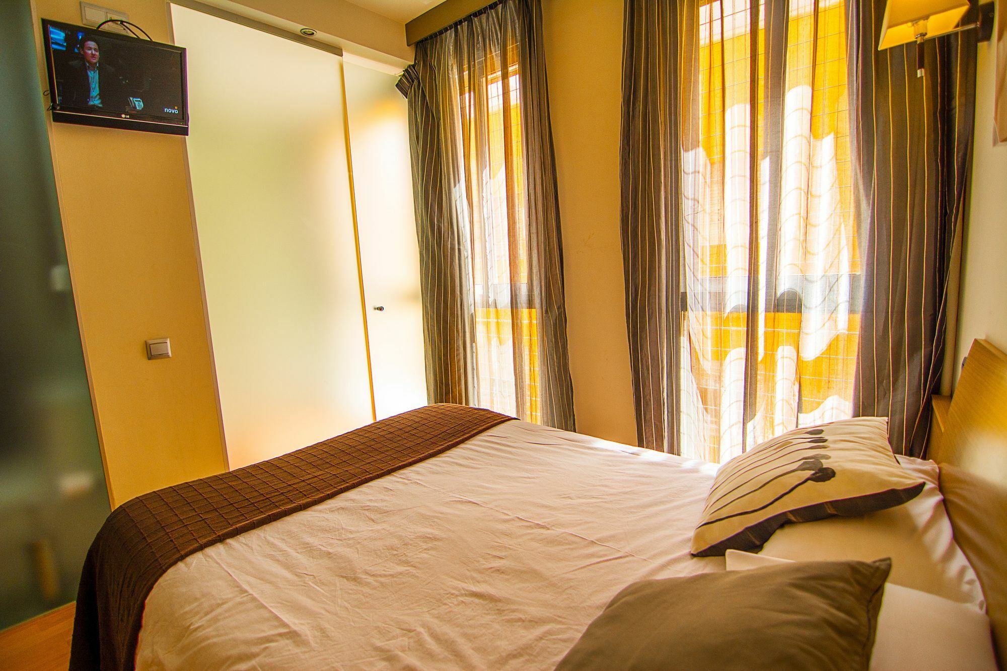 Dream Suites And Apartments Almeria Centro Exterior foto